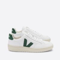 Baskets à lacets en cuir V12 Blanc/Vert Veja