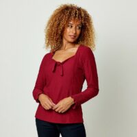 Blouse cintrée col à nouer