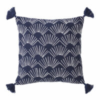 Coussin en coton bleu marine motifs graphiques blancs 45x45 Maisons du Monde