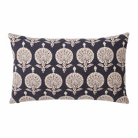 Coussin en coton noir imprimé 30x50 Maisons du Monde