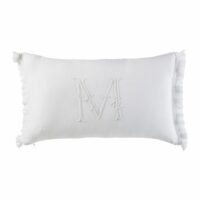 Coussin en lin blanc lettre brodée à franges 30x50 Maisons du Monde