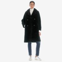 Manteau long en fausse fourrure