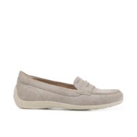 Mocassins en cuir Yuki Rouge ou Bleu Marine ou Taupe Geox