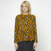 Pull motif léopard évasé sur le bas Léopard/Camel COMPANIA FANTASTICA