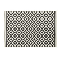 Tapis d'extérieur blanc motifs graphiques noirs 160x230 Maisons du Monde