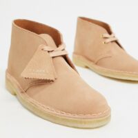 Clarks Originals - Desert boots en daim - Grège-Beige Asos