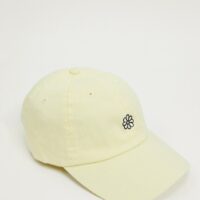 Daisy Street - Casquette de baseball avec pâquerettes brodées - Pastel-Jaune Asos