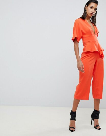 Lavish Alice - Combinaison style jupe-culotte à manches kimono et basque-Orange Asos