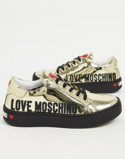 Love Moschino - Baskets à logo métallisé - Doré Asos