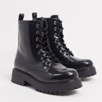 Monki - Leandra - Bottines en similicuir à lacets avec semelle chunky - Noir Asos