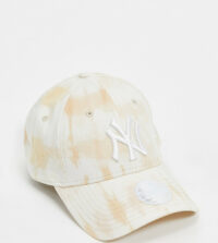 New Era - Exclusivité - 9Forty - Casquette avec broderie NY blanche - Taupe tie and dye-Rose Asos