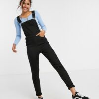 Urban Bliss - Salopette en jean skinny - Noir Asos