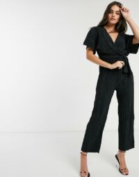 Y.A.S - Combinaison cache-coeur avec manches kimono - Noir plissé Asos
