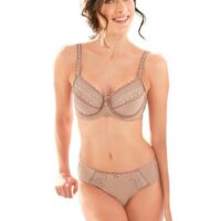 Soutien-gorge à armatures