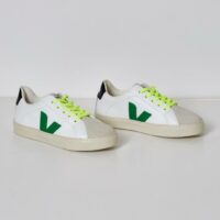 Baskets VEJA à lacets Garçon blanc/vert VEJA