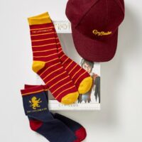 Coffret cadeau casquette + chaussettes Harry Potter bordeaux HARRY POTTER