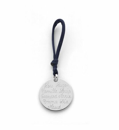 Médaille et lien façon porte clés avec beaucoup de prénoms Beige Argent massif Gris Atelier de Famille Atelier de Famille