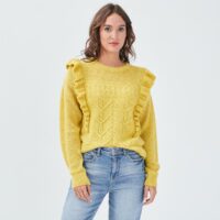 PULL AVEC VOLANTS