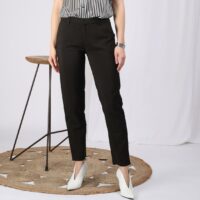 Pantalon poches latérales pinces dos femme - Noir