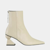 Bottines Amoeba cuir ankle boots Beige Yuul Yie