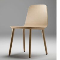 Chaise en bois - Treku