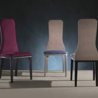 Chaise en tissu avec dossier haut - Carpanelli