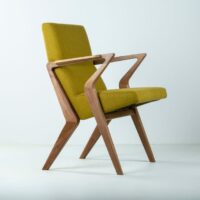 Chaise rembourrée en tissu avec accoudoirs - Hookl Und Stool