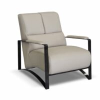 Fauteuil rembourré en cuir avec accoudoirs - Rossini Sofas