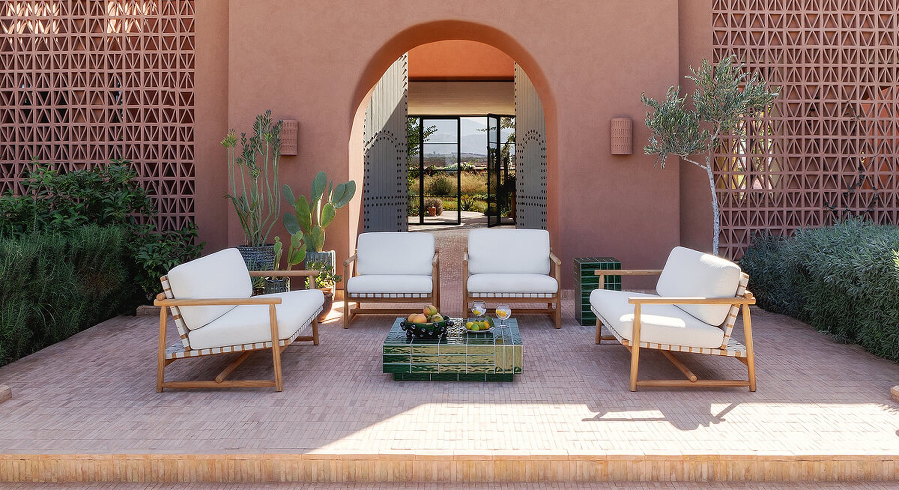 &nbsp; » Voir tous les produits de la nouvelle collection Stradivarius nouvelle-collection-meubles-deco-am-pm