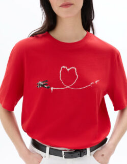 Capsule Banksy x APOH London: t-shirts et sweats 100% coton, coupes oversize/boxy/regular, tons blanc, noir, beige, vert. Style urbain.