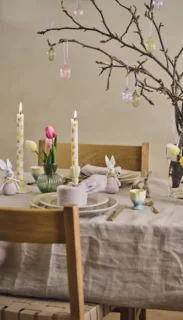 Pâques scandi: matières naturelles, pastels et pièces déco. Aperçu des nouveautés Søstrene Grene dès le 19 février.