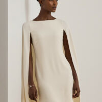 Robe De Cocktail Courte À Cape