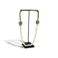 Collier en coquillages avec socle en métal-Métal-Blanc-Now's Home