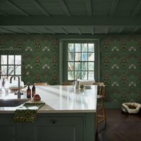 Papier peint vert lys 1005x52cm-Papier-Vert-WILLIAM MORRIS AT HOME