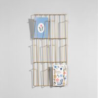 Porte cartes postales en acier filaire doré