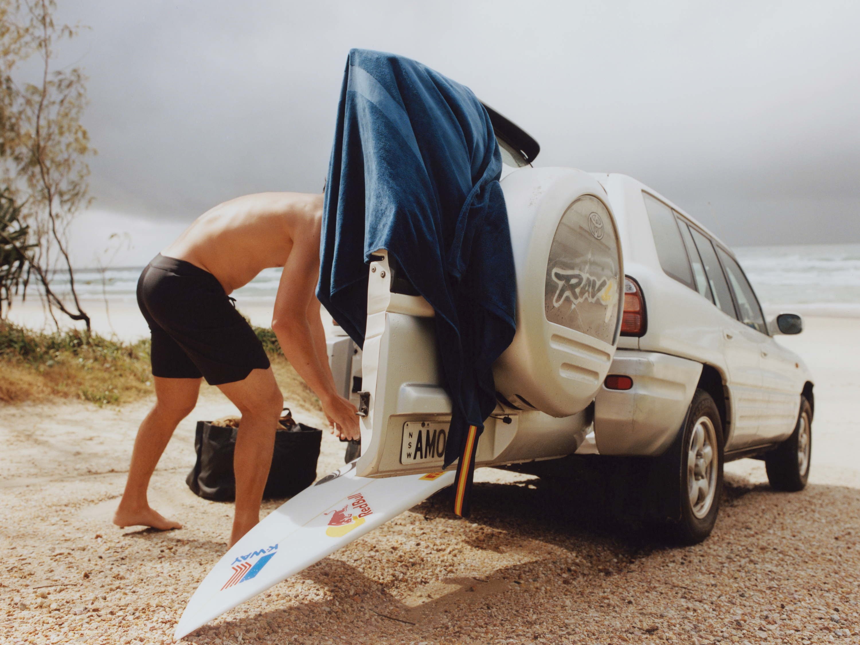 K-Way x WECANDANCE : la marque investit les festivals et la culture beachwear