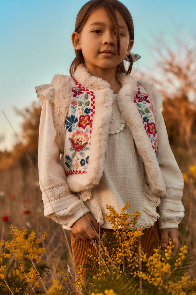 Louise Misha dévoile sa nouvelle collection bohème 2026 pour femme et enfant